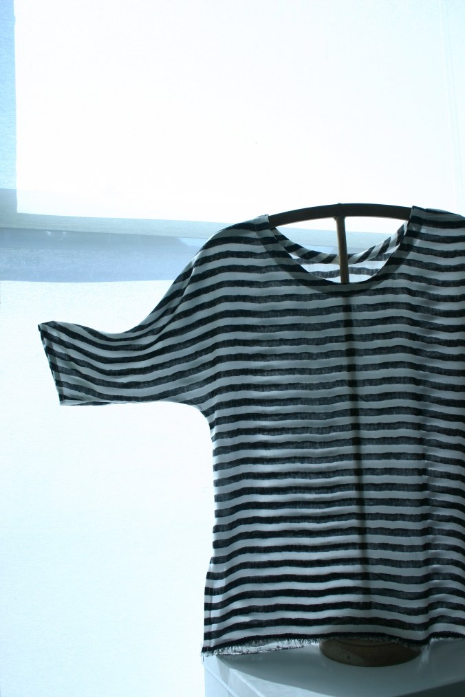 diy striped blouse with batwing sleeves