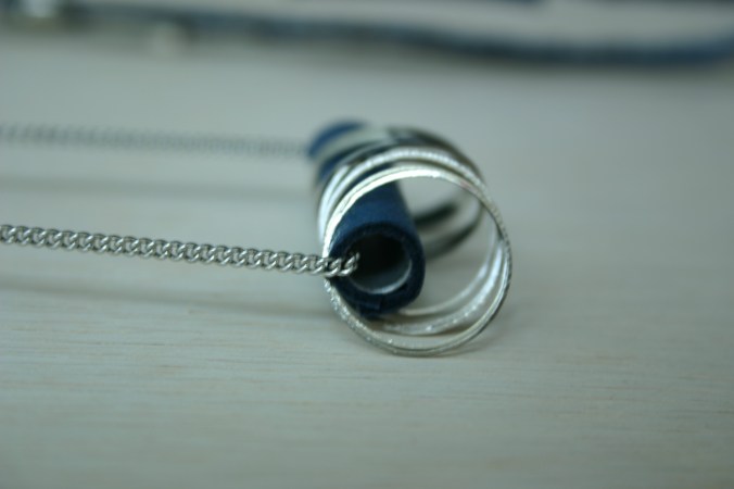 diy leather pendant with second hand silver colored rings