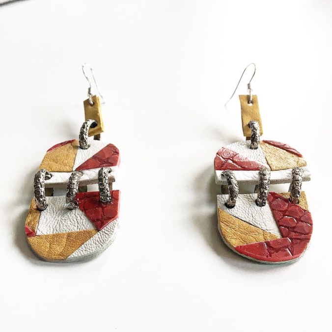 Susanoo diy leather earrings